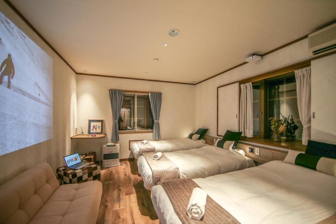 Apricot Pension Hakuba Exteriér fotografie
