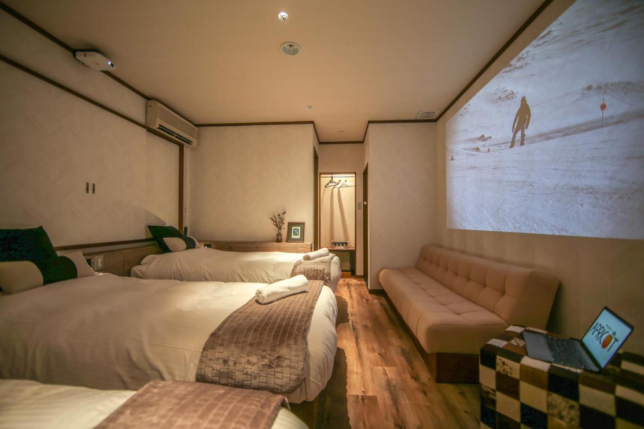 Apricot Pension Hakuba Exteriér fotografie